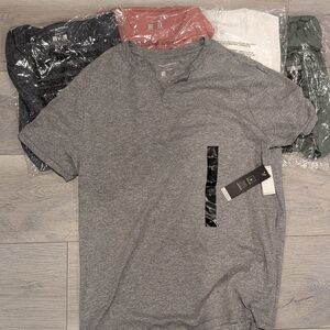 5 New Banana Republic Men's Shirts